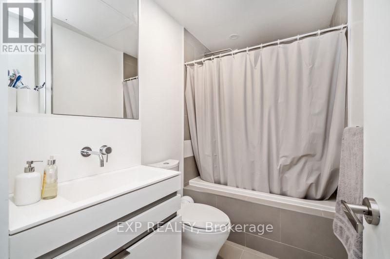 2003 - 197 Yonge Street, Toronto, Ontario  M5B 1M4 - Photo 20 - C12827770