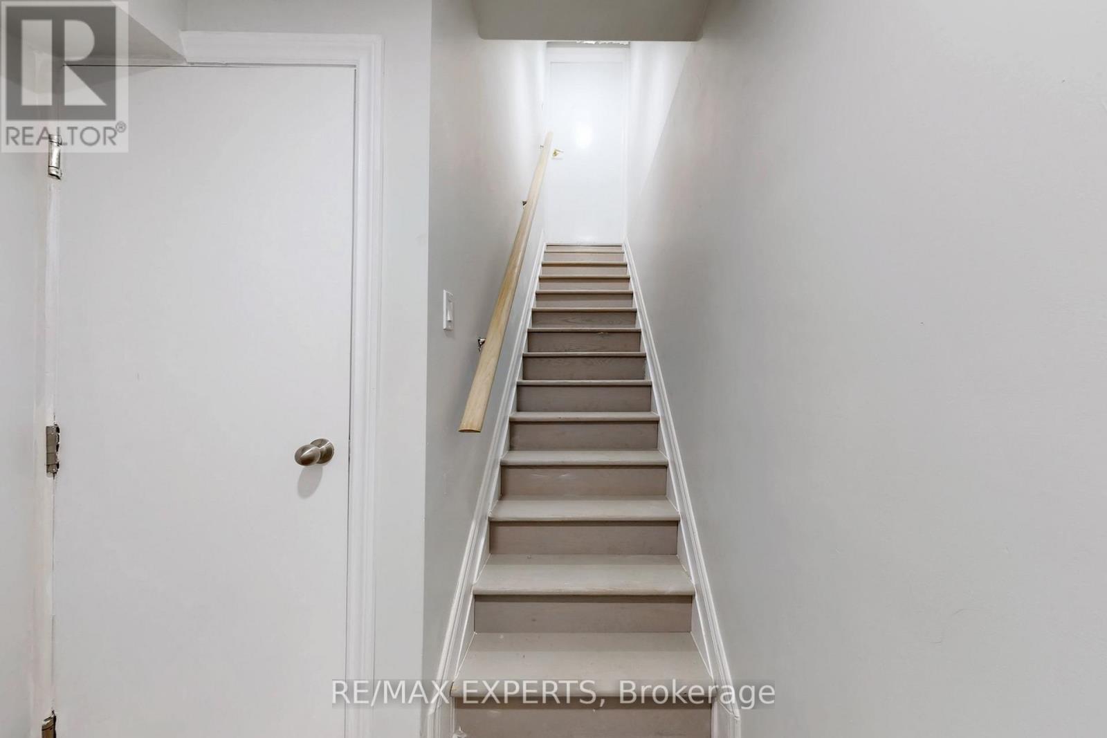 14 Snowy Owl Way, Toronto, Ontario  M1X 0B4 - Photo 4 - E12827666
