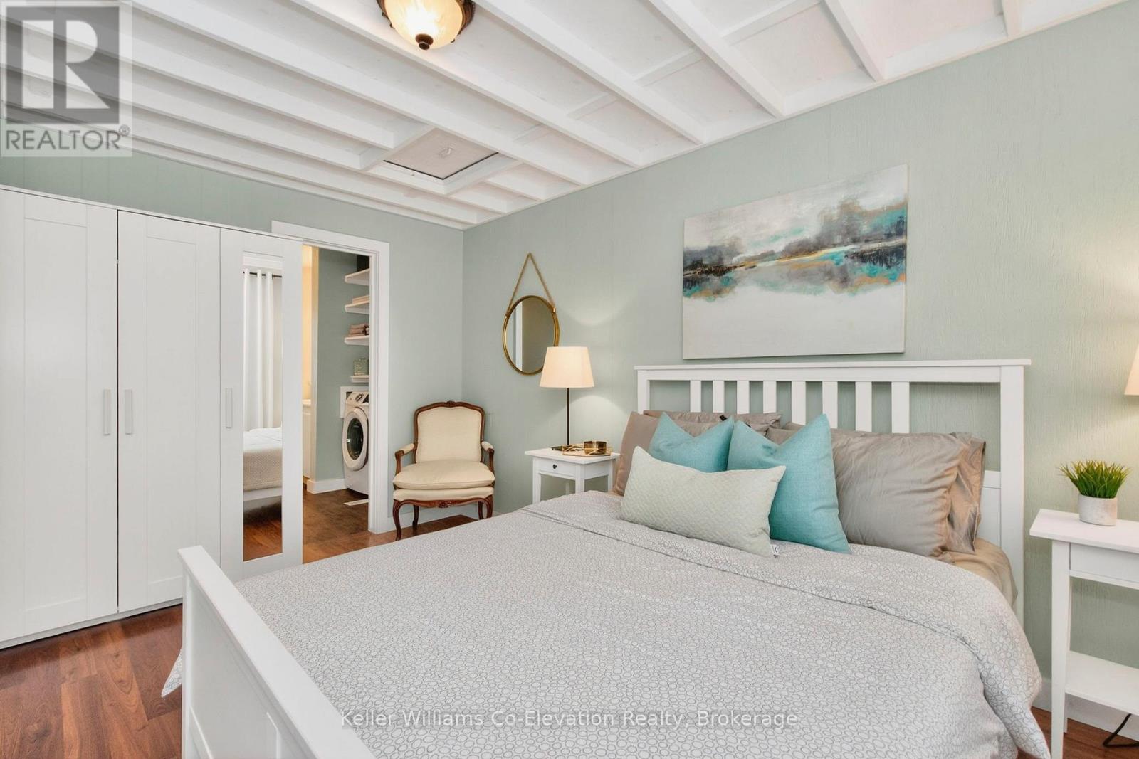 1326 Tiny Beaches Road N, Tiny, Ontario  L9M 0H3 - Photo 19 - S12602382