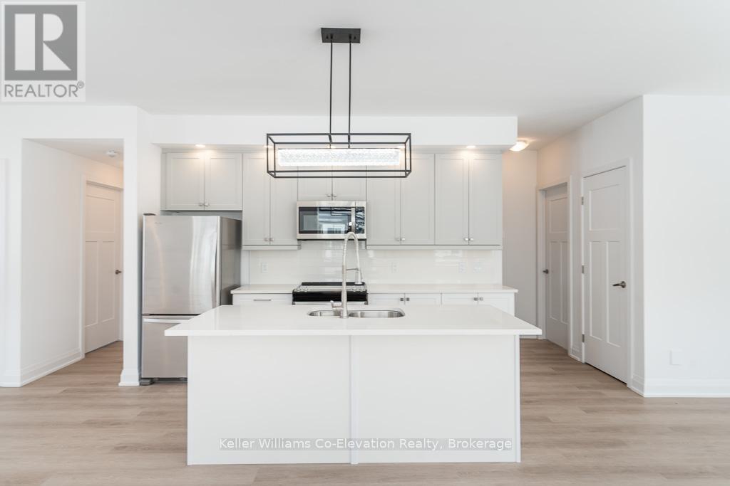 4 Danielle Crescent, Midland, Ontario  L4R 0A9 - Photo 5 - S12784740