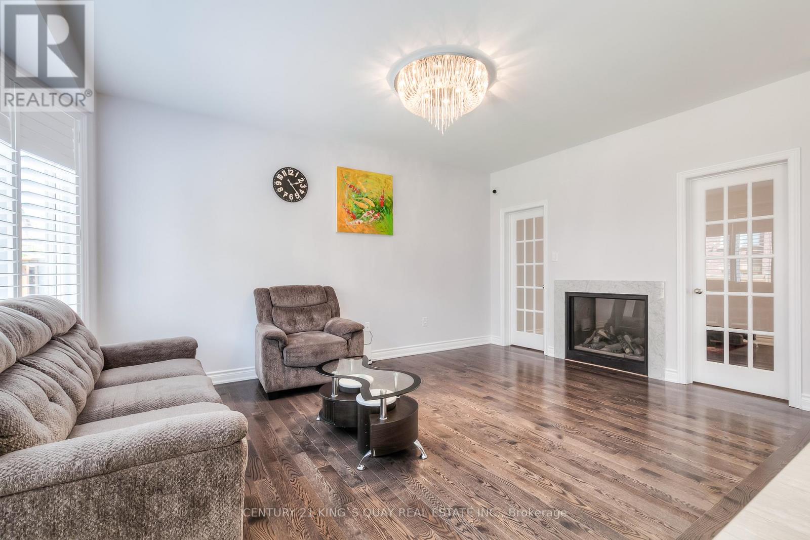 18 Manila Avenue, Markham, Ontario  L6C 0W1 - Photo 13 - N12827808