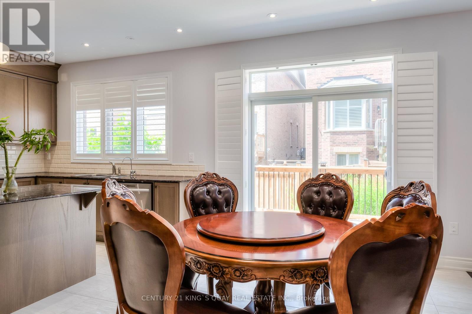 18 Manila Avenue, Markham, Ontario  L6C 0W1 - Photo 18 - N12827808