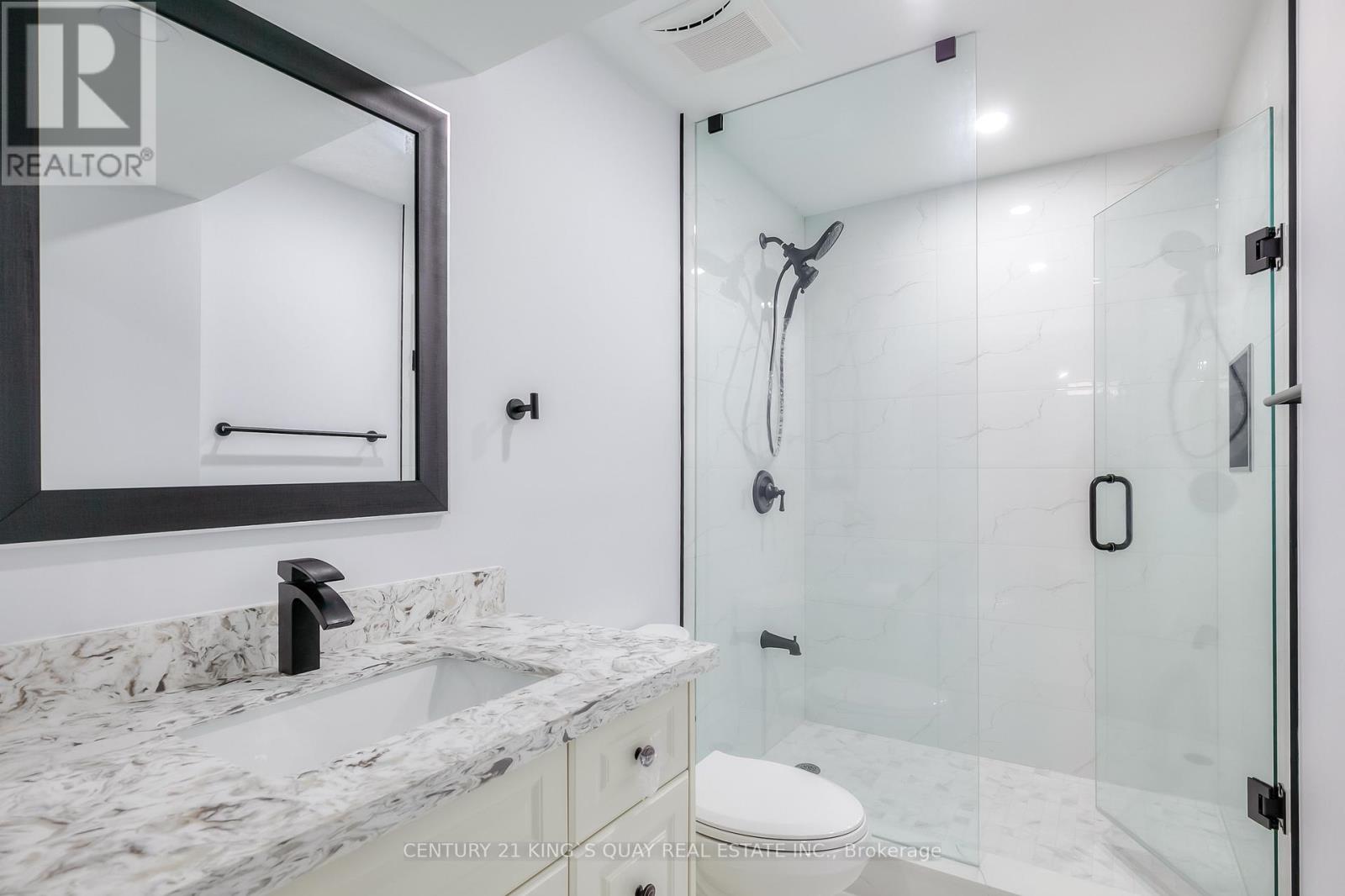 18 Manila Avenue, Markham, Ontario  L6C 0W1 - Photo 35 - N12827808