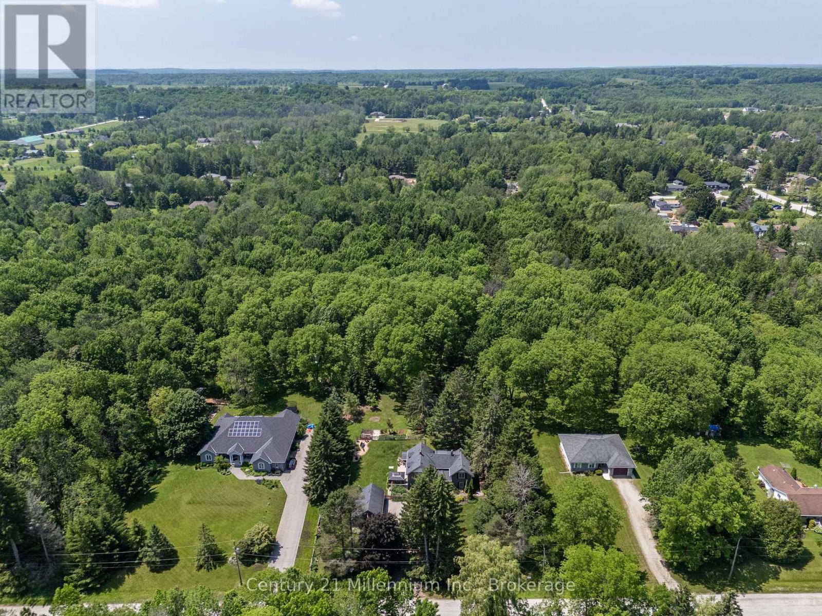 2268 8th Avenue W, Georgian Bluffs, Ontario  N4K 5M8 - Photo 3 - X12815368