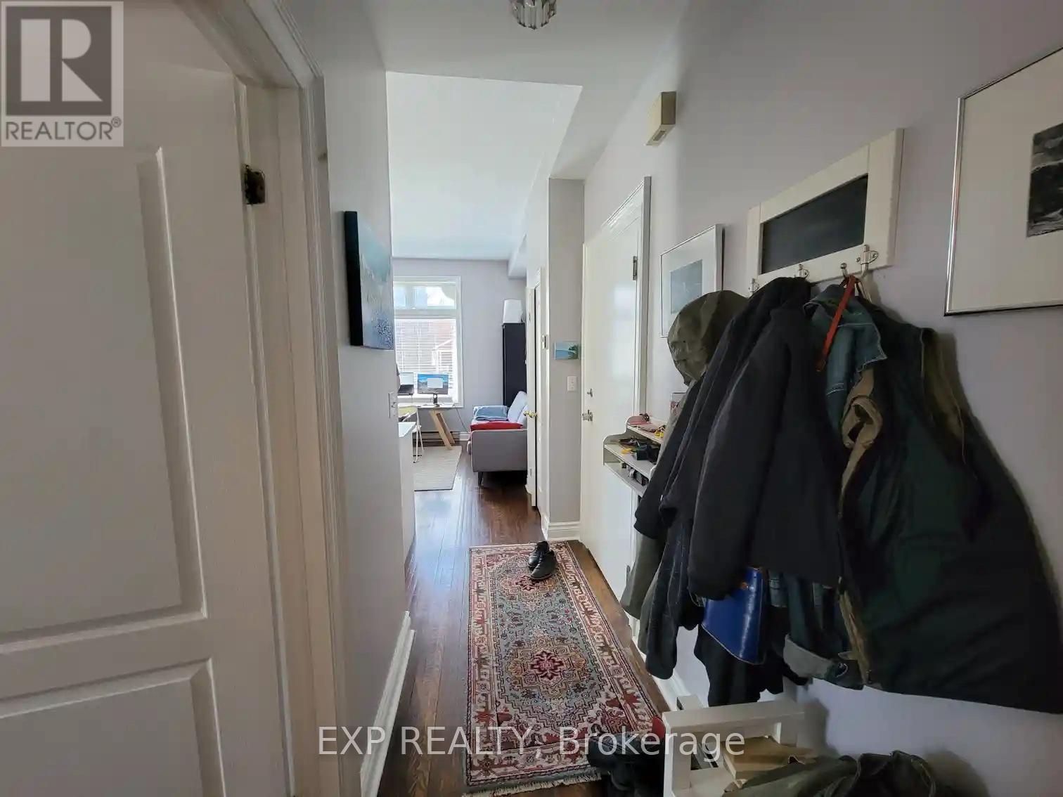 1 - 223 Evelyn Avenue, Toronto (High Park North), Ontario  M6P 2Z8 - Photo 2 - W12815256