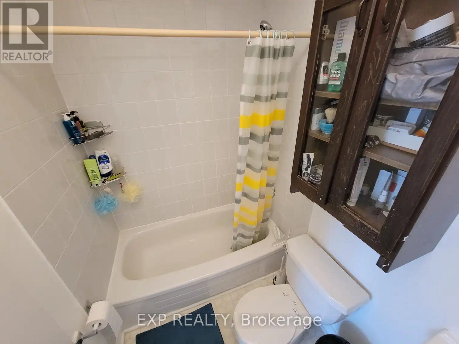 1 - 223 Evelyn Avenue, Toronto (High Park North), Ontario  M6P 2Z8 - Photo 5 - W12815256