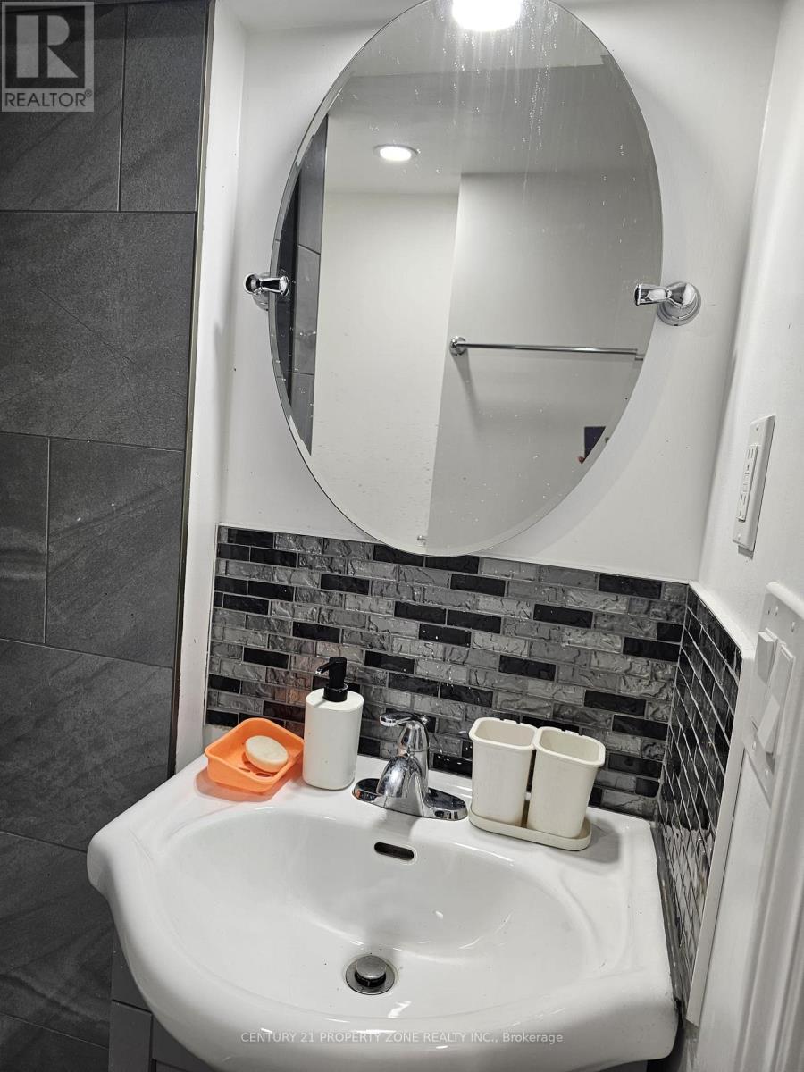 38 - 475 Bramalea Road, Brampton, Ontario  L6T 2X2 - Photo 12 - W12827626