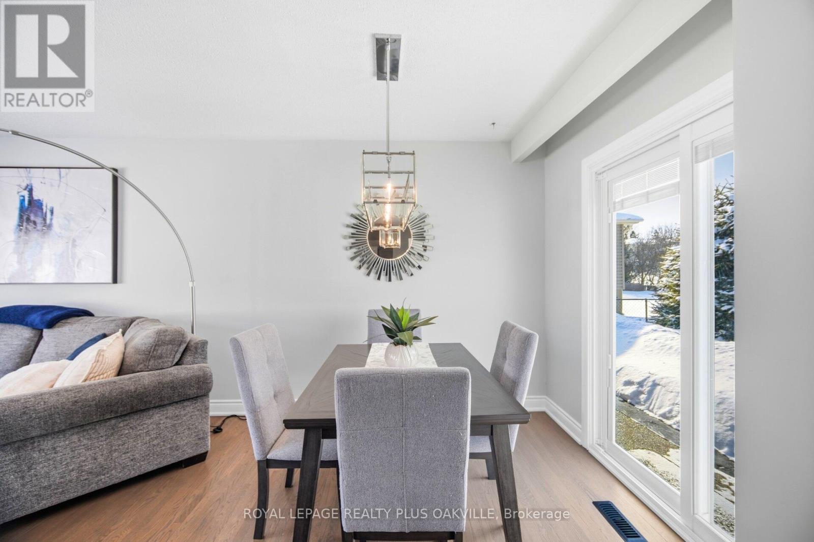 98 Rustic Crescent, Orangeville, Ontario  L9W 1S9 - Photo 14 - W12827644