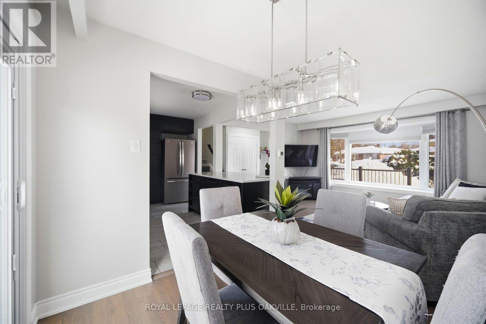 98 Rustic Crescent, Orangeville, Ontario  L9W 1S9 - Photo 15 - W12827644