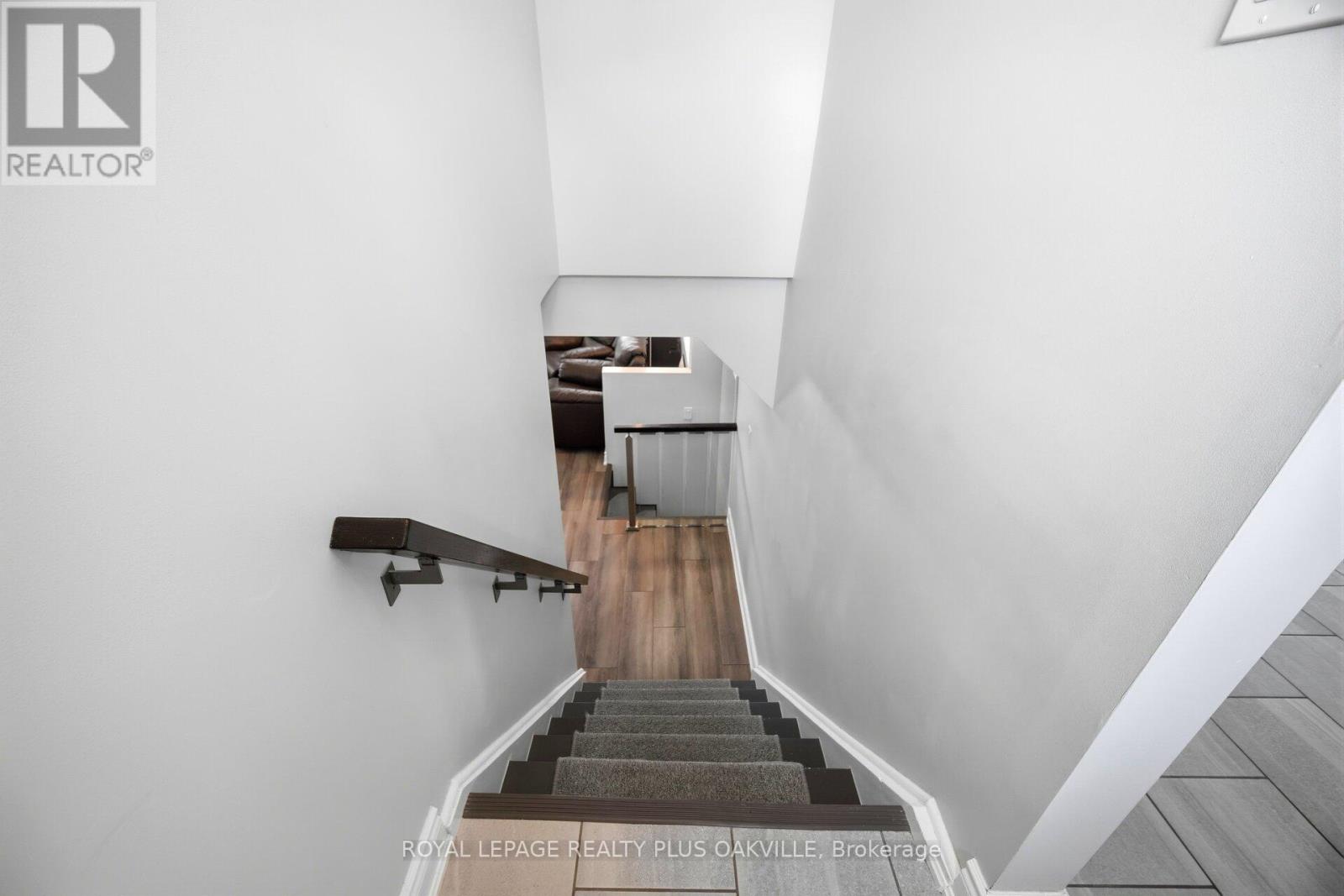 98 Rustic Crescent, Orangeville, Ontario  L9W 1S9 - Photo 30 - W12827644