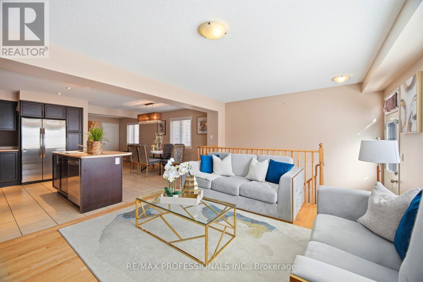 56 Lightcatcher Circle, Brampton, Ontario  L6P 3P5 - Photo 19 - W12827680