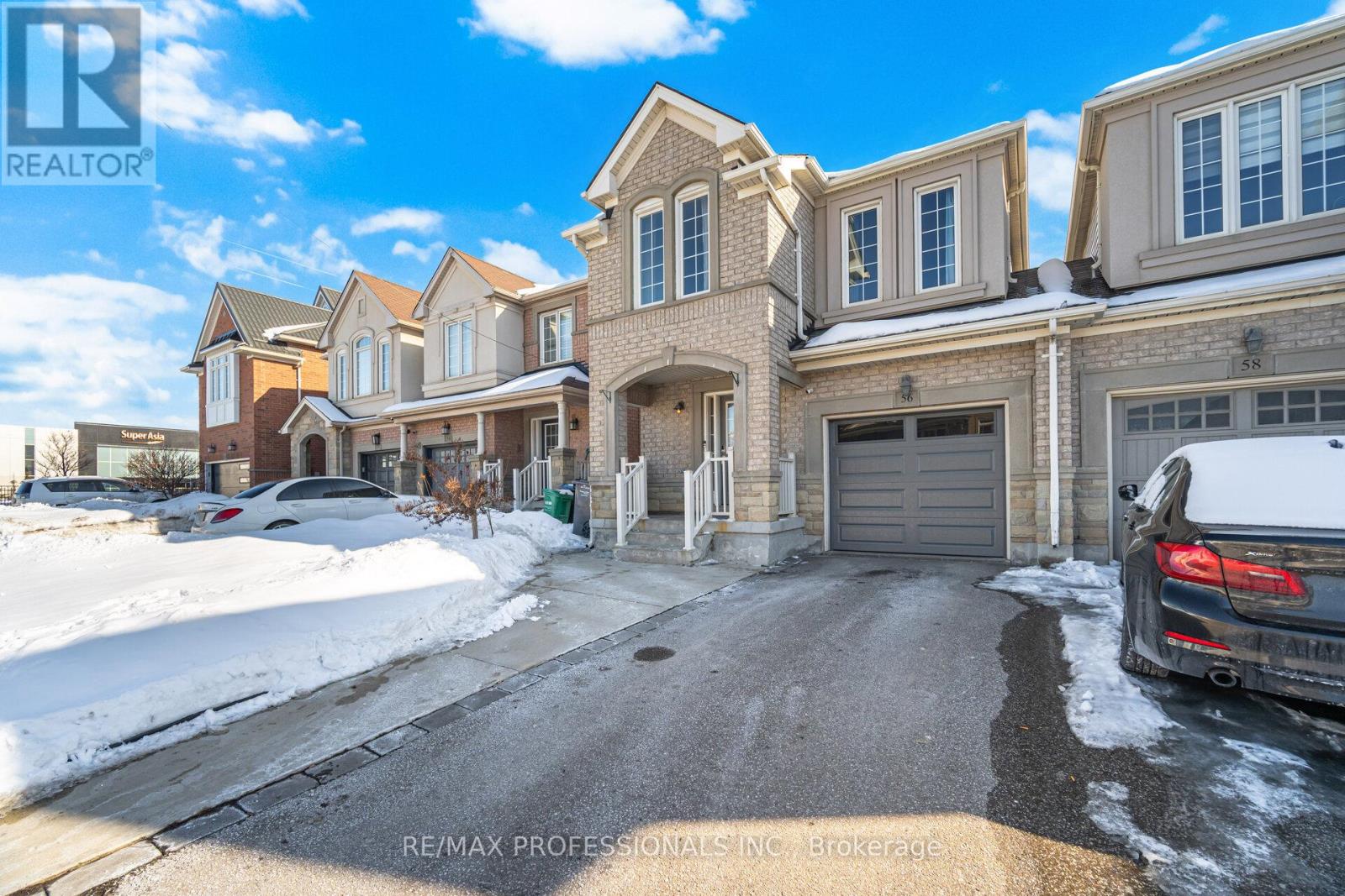 56 Lightcatcher Circle, Brampton, Ontario  L6P 3P5 - Photo 3 - W12827680