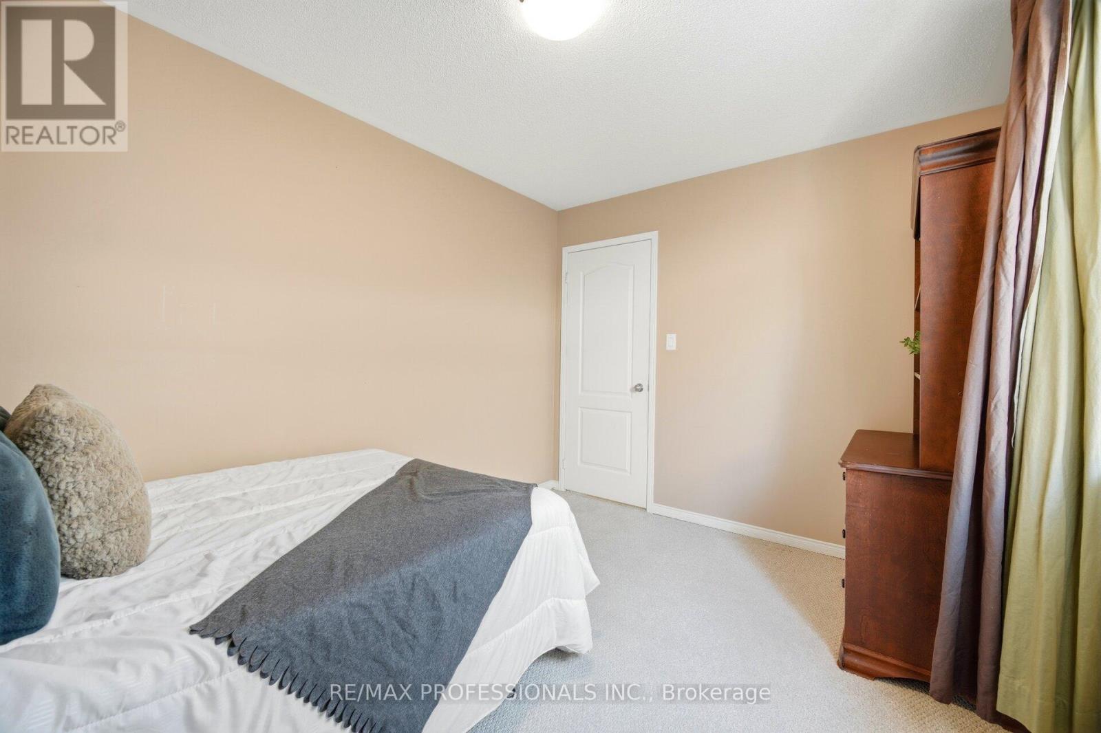 56 Lightcatcher Circle, Brampton, Ontario  L6P 3P5 - Photo 33 - W12827680