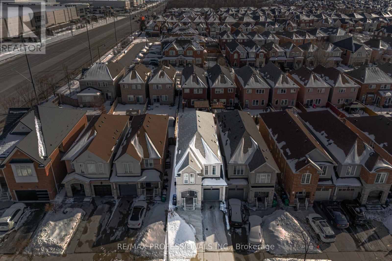 56 Lightcatcher Circle, Brampton, Ontario  L6P 3P5 - Photo 48 - W12827680