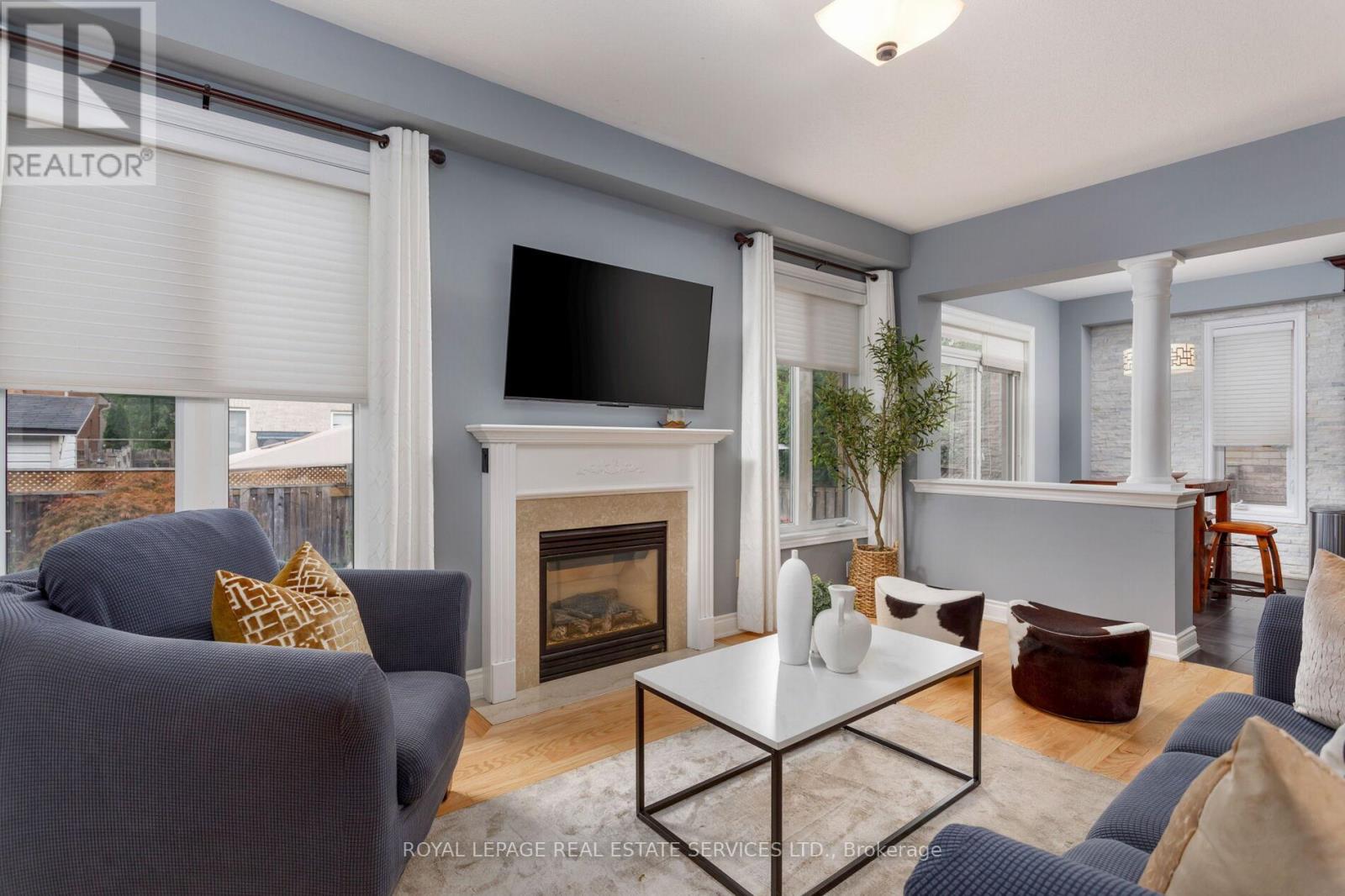 2299 Millstone Drive, Oakville, Ontario  L6M 0H1 - Photo 12 - W12827714