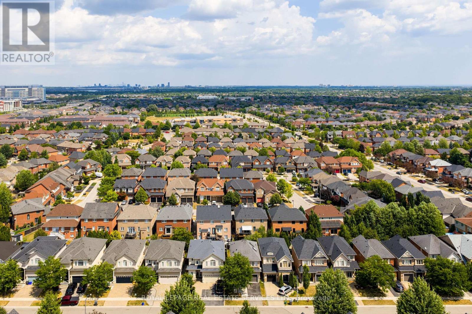 2299 Millstone Drive, Oakville, Ontario  L6M 0H1 - Photo 45 - W12827714