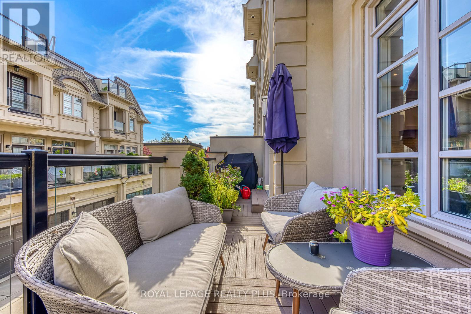 221 Hanover Street, Oakville, Ontario  L6K 0G9 - Photo 18 - W12827730