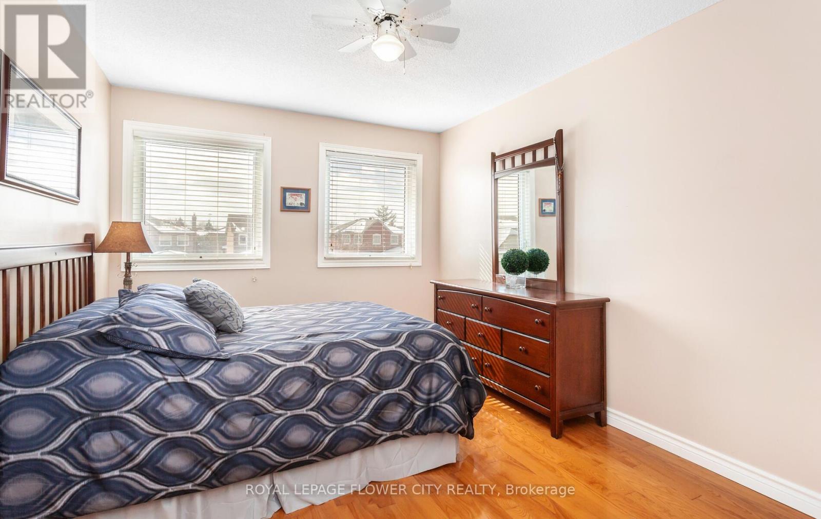 60 Newgreen Crescent, Brampton, Ontario  L6S 4Y5 - Photo 18 - W12827762