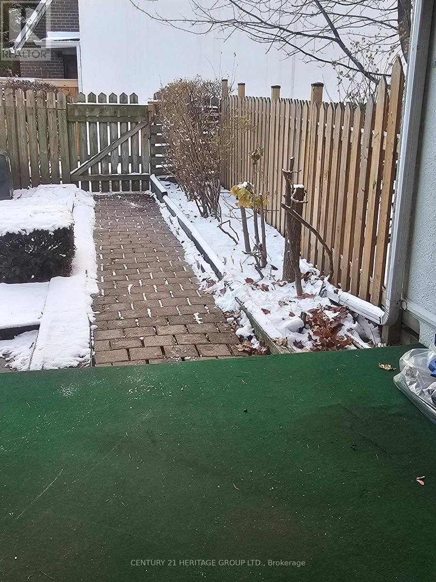 161 - 70 Driftwood Avenue, Toronto, Ontario  M3N 2M5 - Photo 17 - W12827776