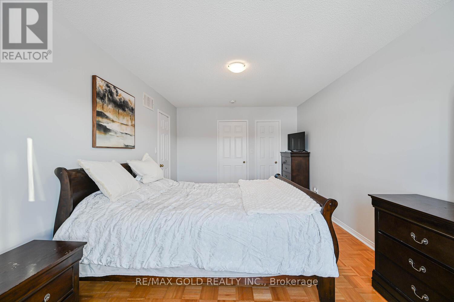 4455 Violet Road, Mississauga, Ontario  L5V 1K1 - Photo 24 - W12827794
