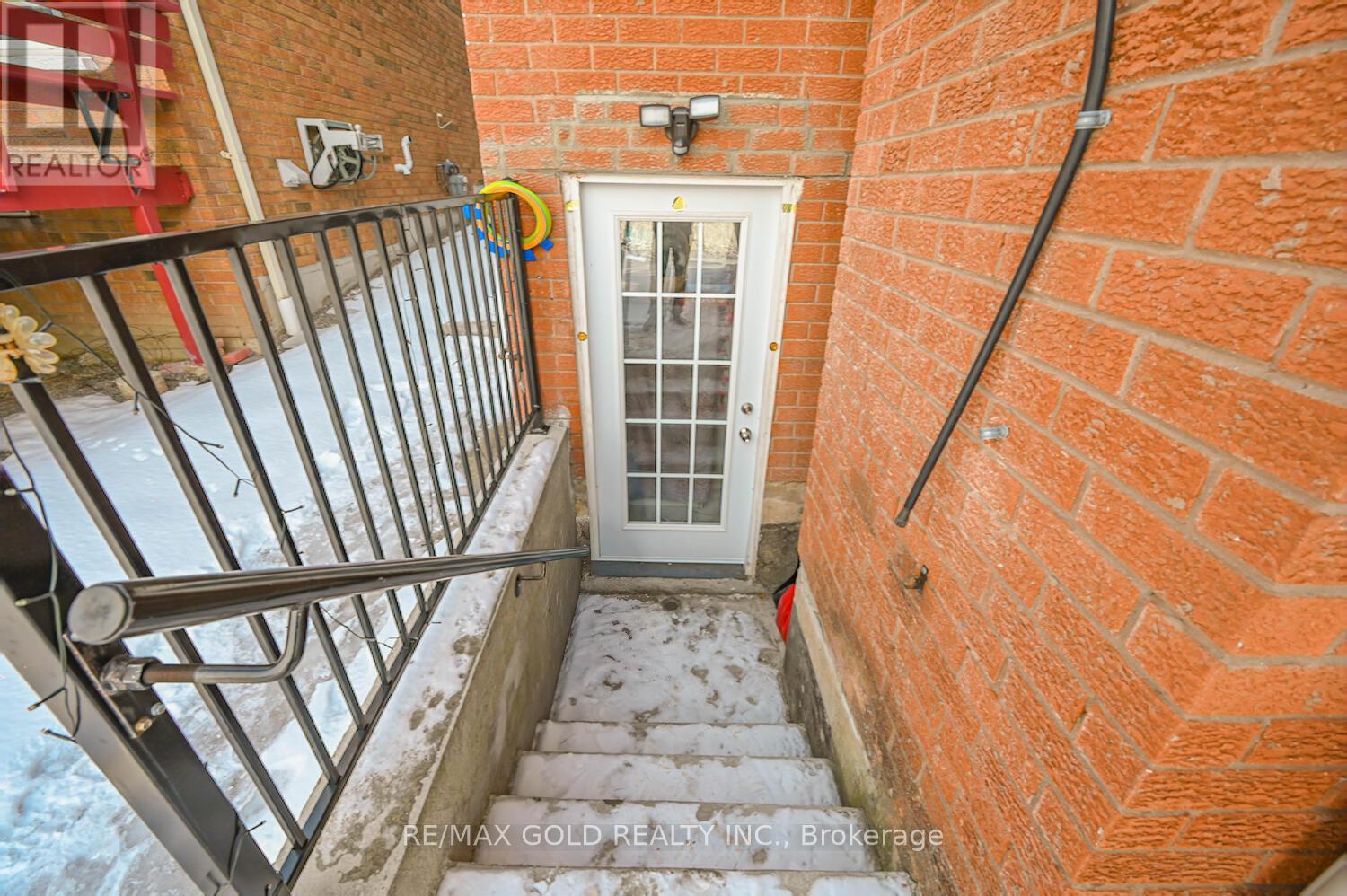 4455 Violet Road, Mississauga, Ontario  L5V 1K1 - Photo 30 - W12827794
