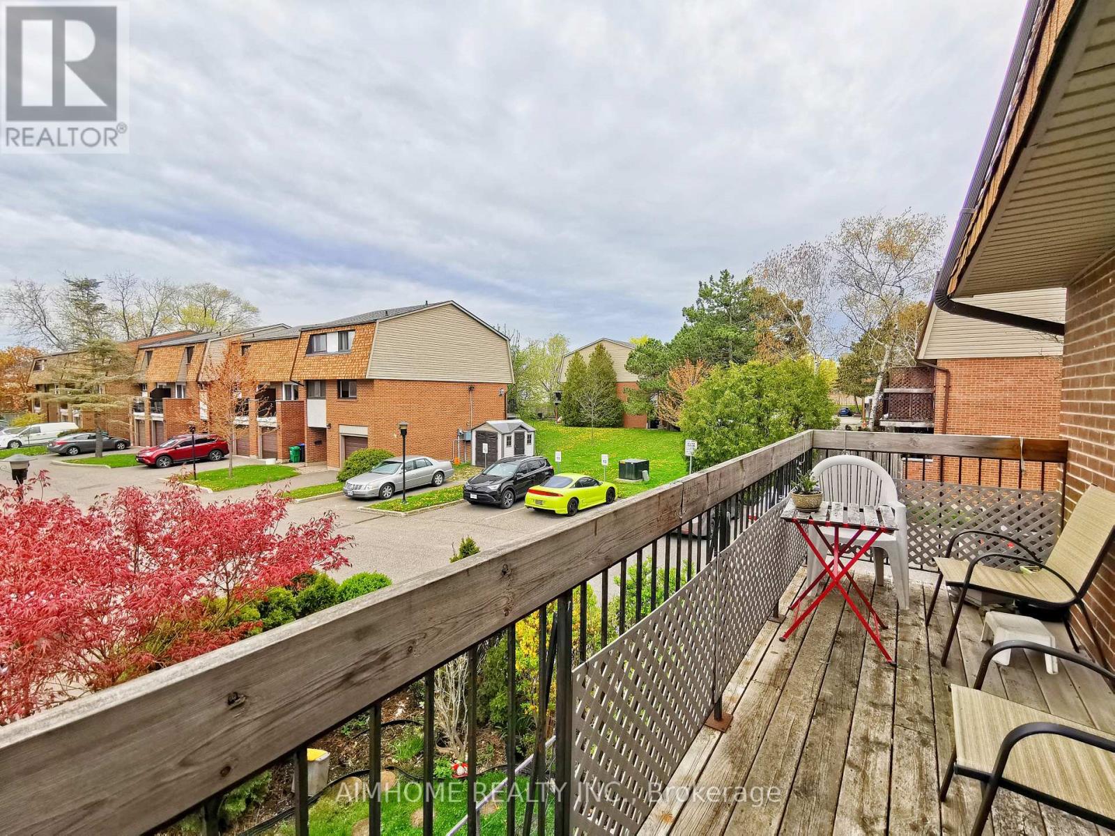 33 - 1051 Cedarglen Gate, Mississauga, Ontario  L5C 3A7 - Photo 16 - W12827804