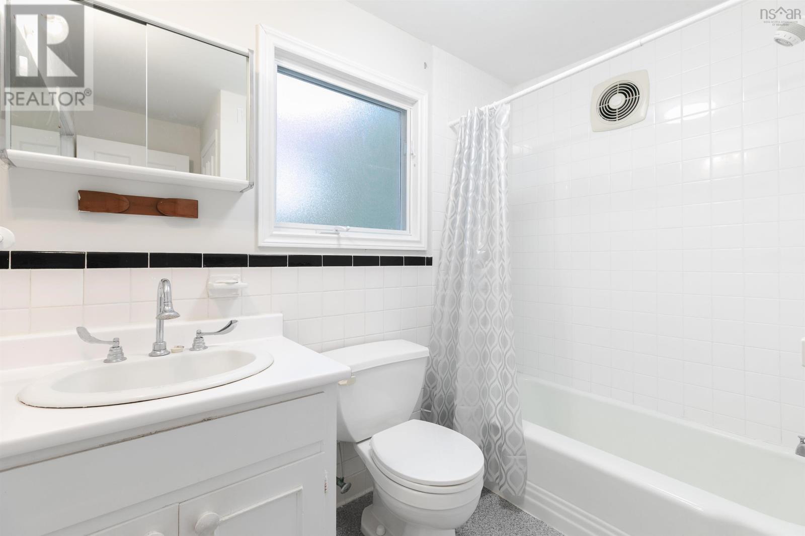 43 Deepwood Crescent, Halifax, Nova Scotia  B3M 2Y5 - Photo 21 - 202526774