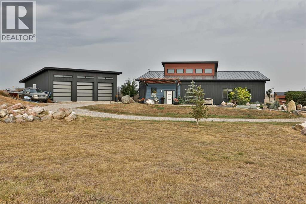 309 Alta Vista Boulevard, Carmangay, Alberta  T0L 0N0 - Photo 1 - A2286292