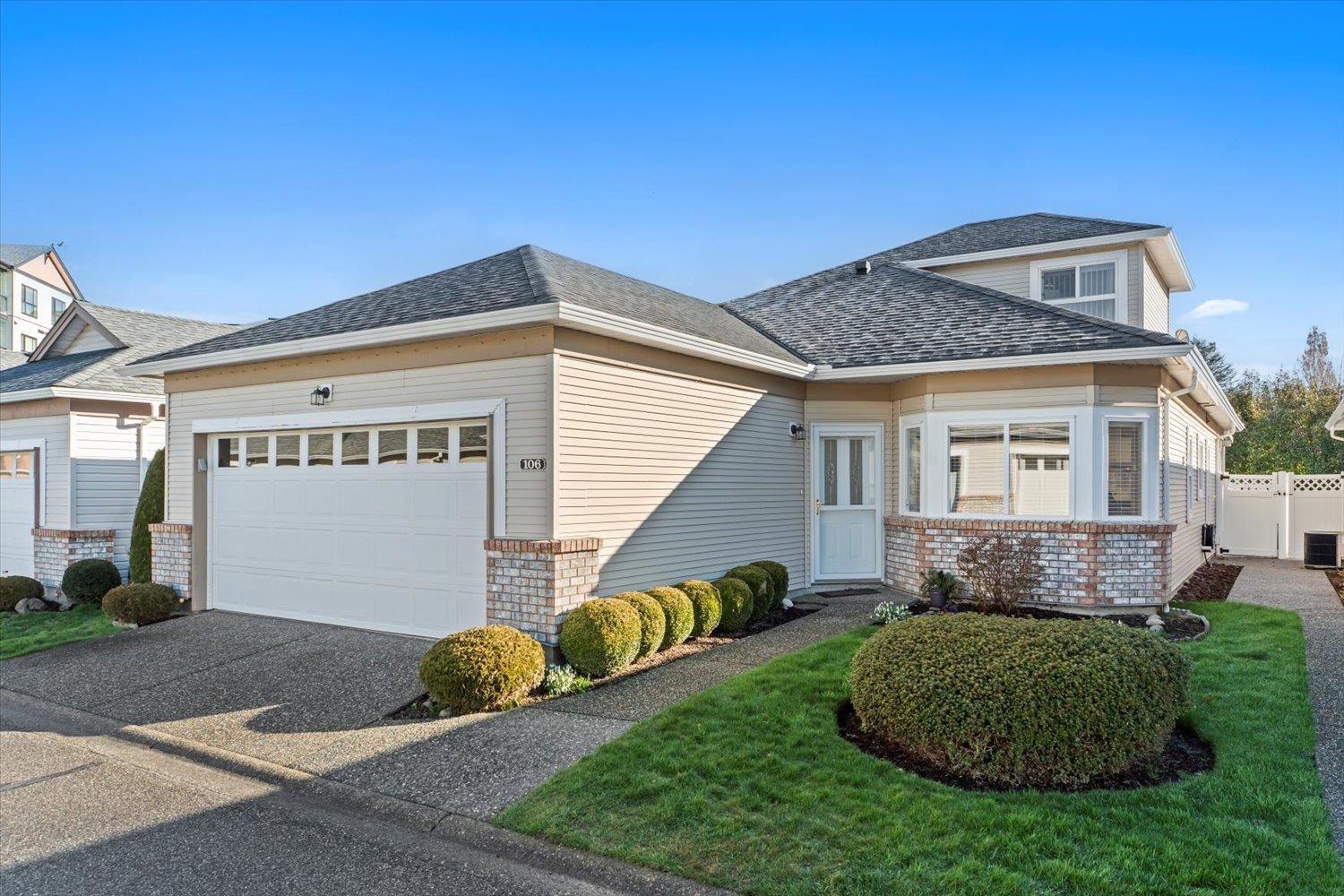 106 8485 Young Road, Chilliwack Proper South, Chilliwack, British Columbia  V2P 7Y7 - Photo 2 - R3092955