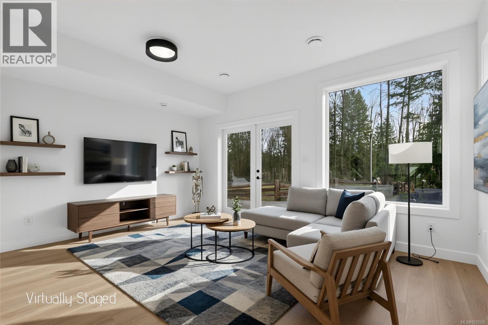 114 Plante Cres, Lake Cowichan, British Columbia  V0R 2G0 - Photo 4 - 1025562