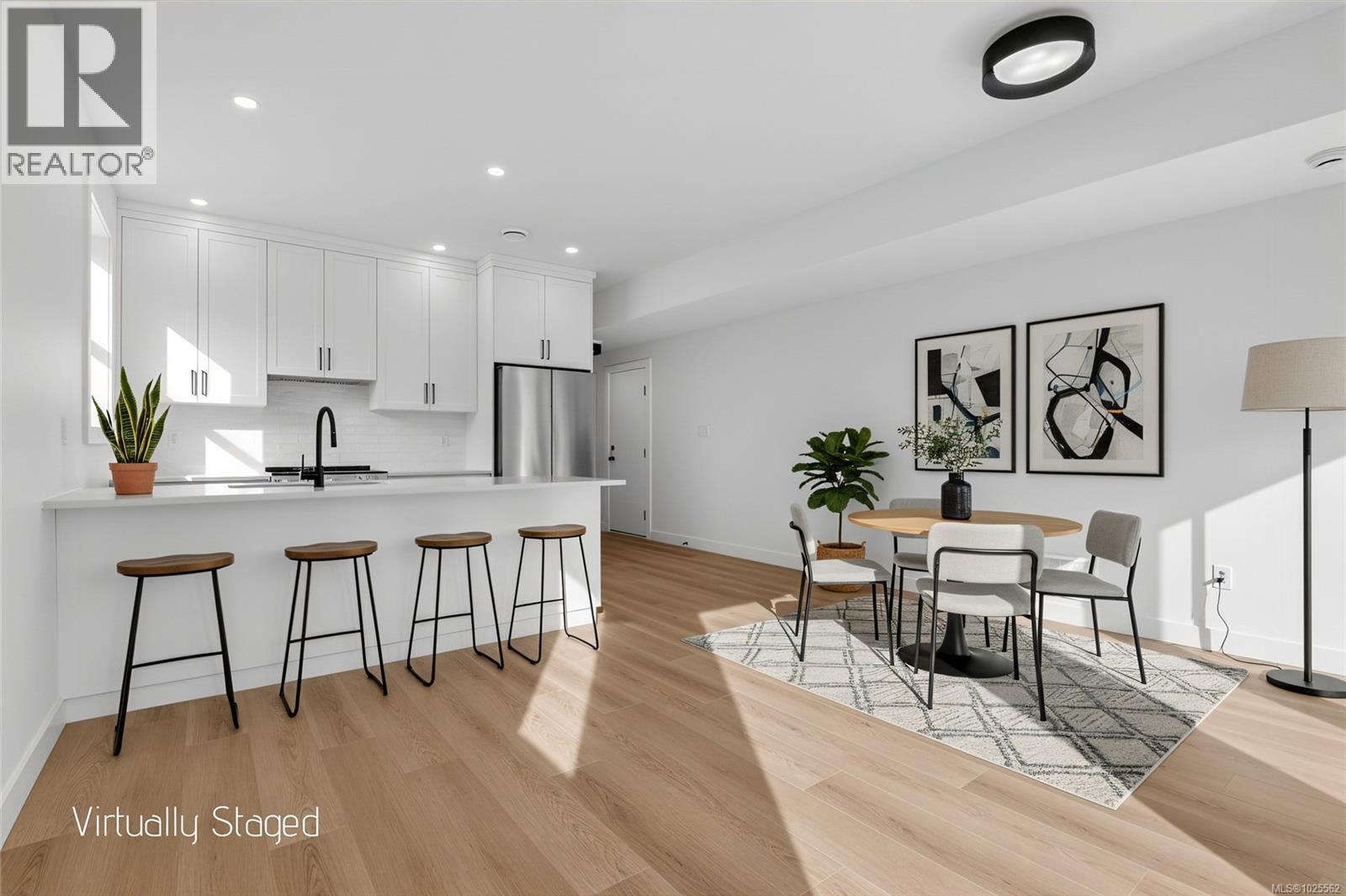 114 Plante Cres, Lake Cowichan, British Columbia  V0R 2G0 - Photo 8 - 1025562