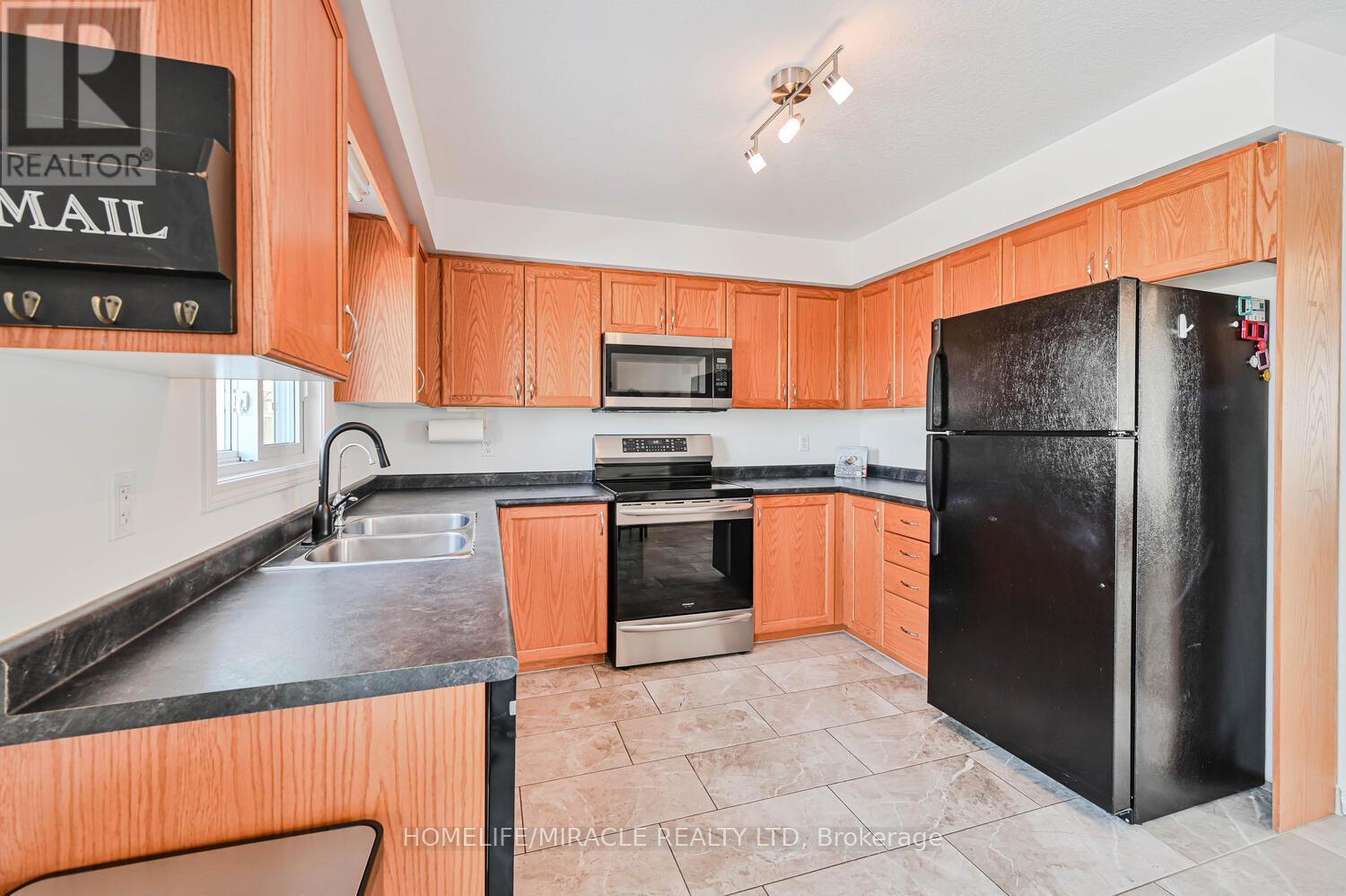 52 - 355 Fisher Mills Road, Cambridge, Ontario  N3C 4N5 - Photo 21 - X12827652