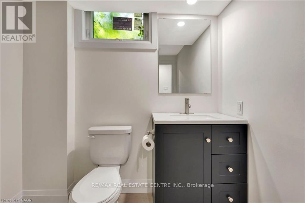 2 - 6 Ruskview Road, Kitchener, Ontario  N2M 4S2 - Photo 9 - X12827698