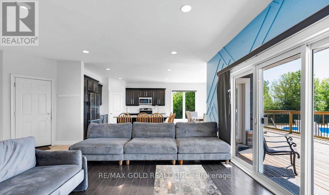 1932 Ocean Boulevard, Chatham-Kent, Ontario  N0P 2P0 - Photo 9 - X12827710