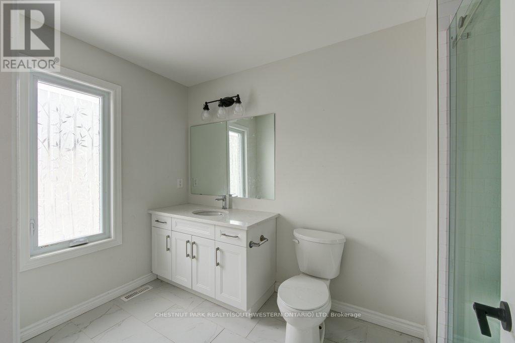 37 - 435 Callaway Road, London North, Ontario  N6G 2N1 - Photo 38 - X12827746