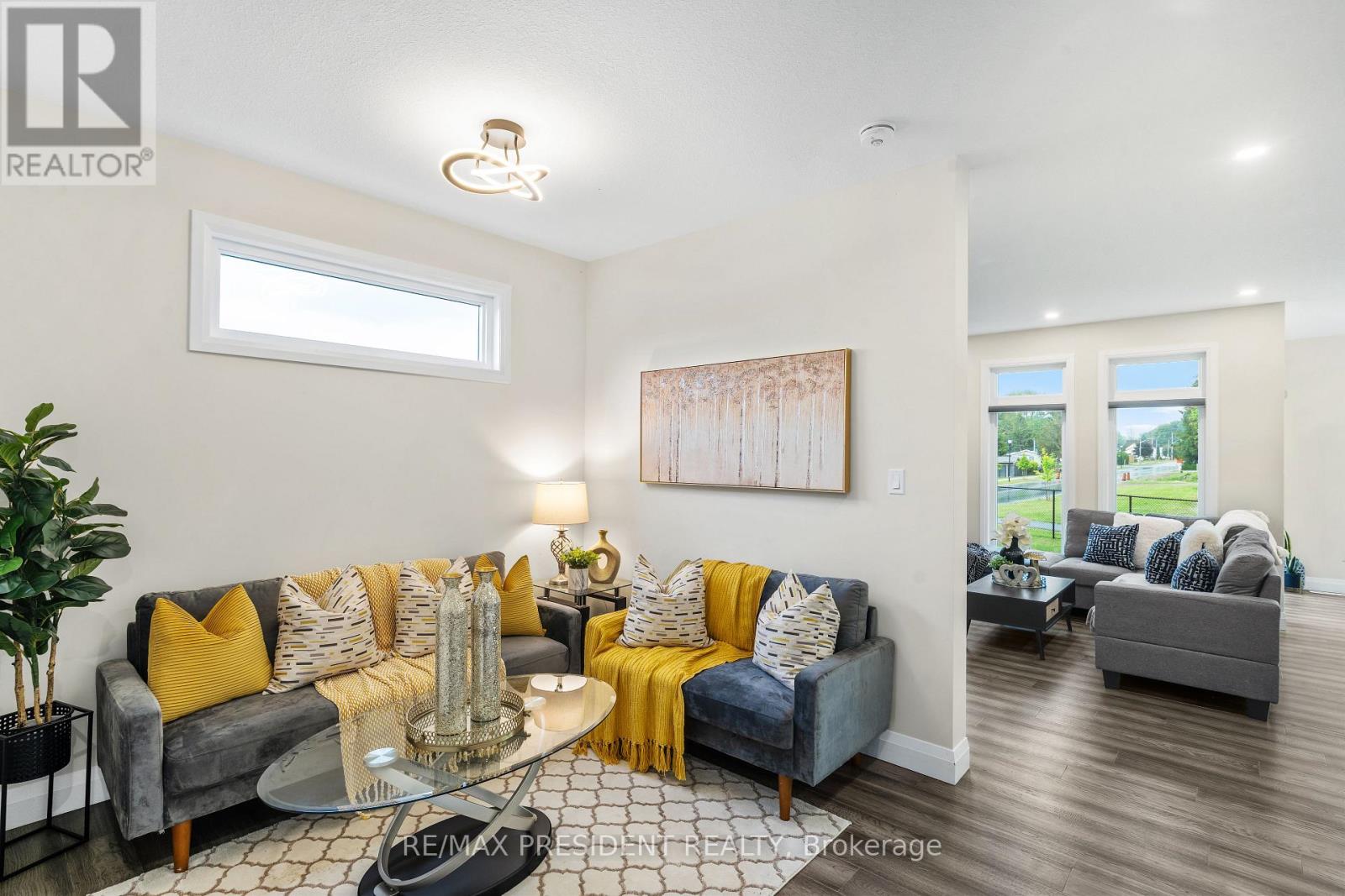 191 Foxborough Place, Thames Centre, Ontario  N0M 2P0 - Photo 9 - X12827760