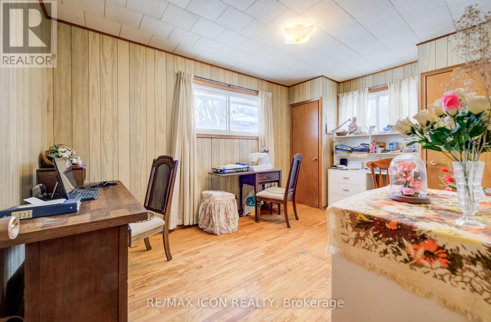 121 North Water Street, Wellington North, Ontario  N0G 2L3 - Photo 22 - X12827778