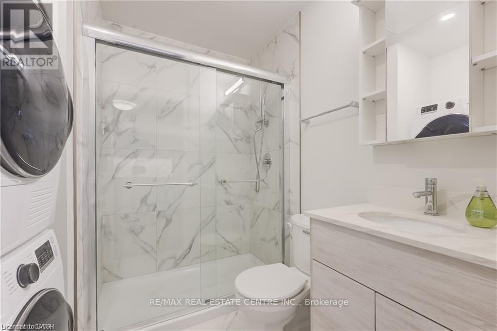 1008 - 60 Frederick Street, Kitchener, Ontario  N2H 0C7 - Photo 10 - X12827816