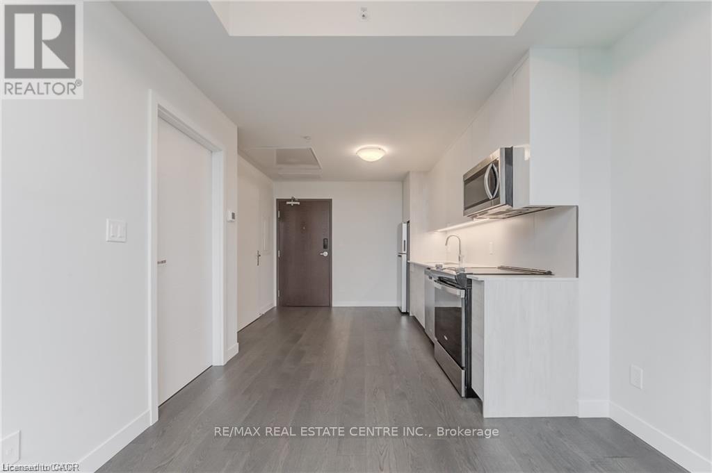 1008 - 60 Frederick Street, Kitchener, Ontario  N2H 0C7 - Photo 5 - X12827816
