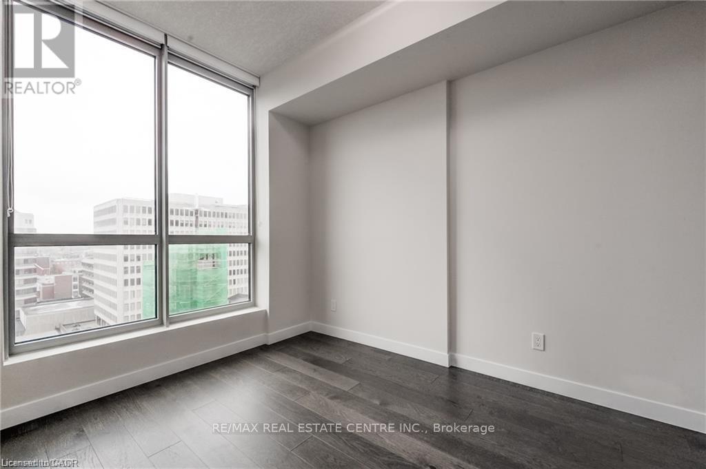 1008 - 60 Frederick Street, Kitchener, Ontario  N2H 0C7 - Photo 8 - X12827816