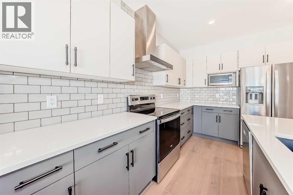 535 Tekarra Drive Nw, Calgary, Alberta  T3R 2G4 - Photo 2 - A2284353