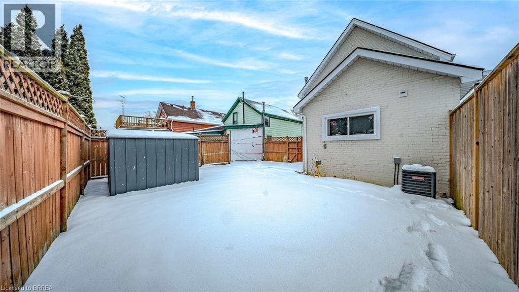 128 Cayuga Street, Brantford, Ontario  N3S 1X4 - Photo 27 - 40808206