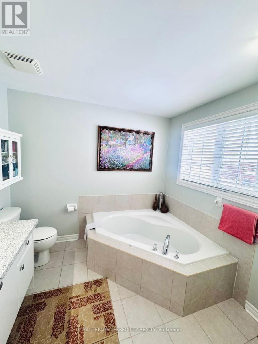 25 Jagges Drive, Barrie, Ontario  L4N 0W9 - Photo 22 - S12783578