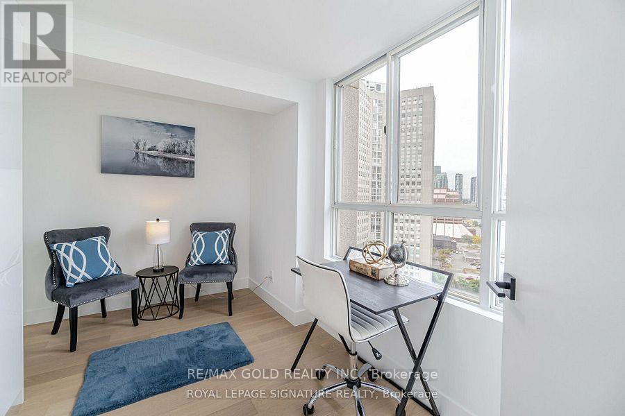 2108 - 3700 Kaneff Crescent, Mississauga, Ontario  L5A 4B8 - Photo 26 - W12730556