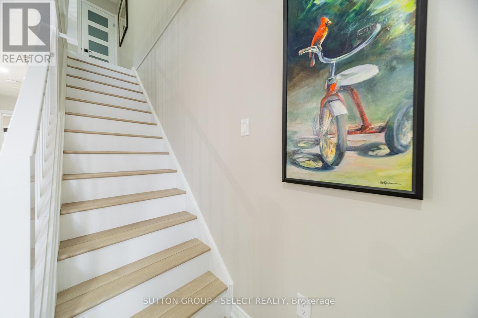 Photo 22 of 50 for 24 - 48 Ontario Street S