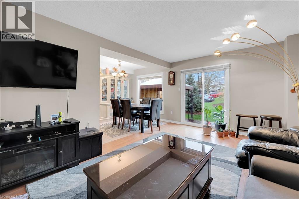 5016 Friesen Boulevard, Beamsville, Ontario  L0R 1B5 - Photo 14 - 40808250