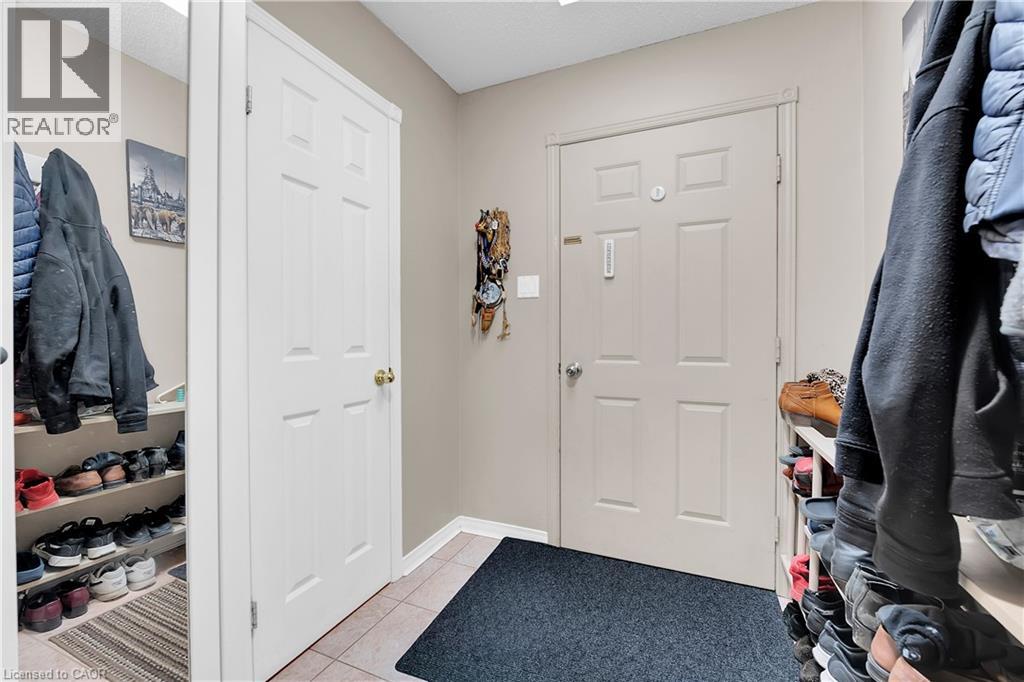 5016 Friesen Boulevard, Beamsville, Ontario  L0R 1B5 - Photo 16 - 40808250