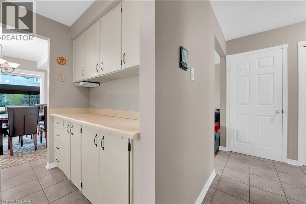 5016 Friesen Boulevard, Beamsville, Ontario  L0R 1B5 - Photo 6 - 40808250