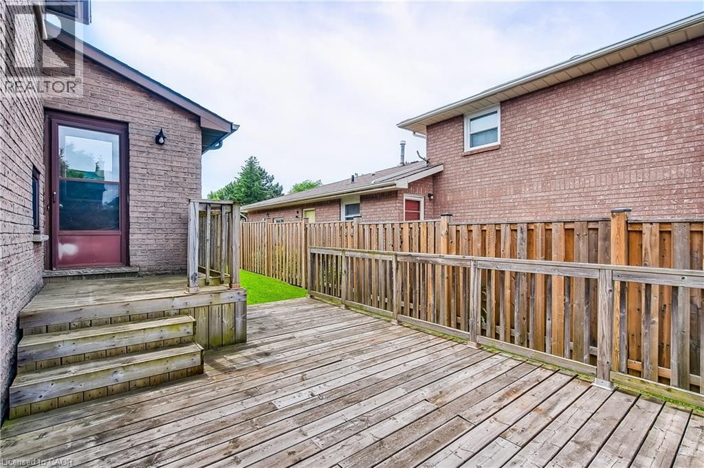 9 Valanna Court, Hamilton, Ontario  L9C 7A3 - Photo 33 - 40808132