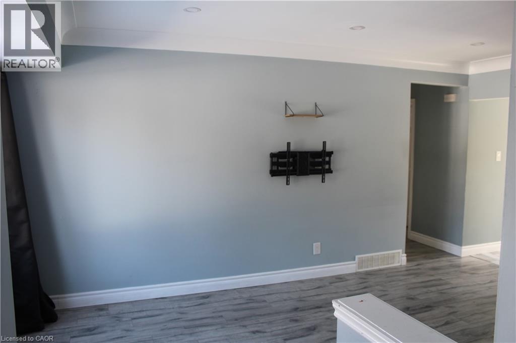 34 Radford Avenue, Cambridge, Ontario  N1R 5L7 - Photo 11 - 40808107